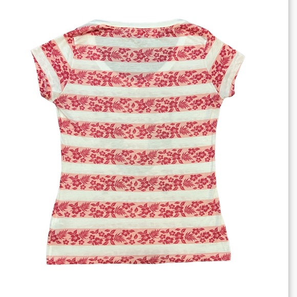 True Religion rhinestone T-shirt. - Picture 3 of 5